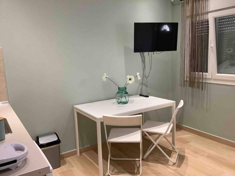 N G Luxury Apartments At Nea Kallikrateia No 2 المظهر الخارجي الصورة