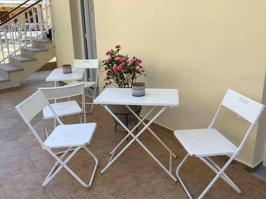 N G Luxury Apartments At Nea Kallikrateia No 2 المظهر الخارجي الصورة
